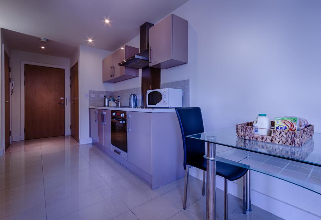 Halo Serviced Apartments - The Point เชฟฟิลด์ ภายนอก รูปภาพ